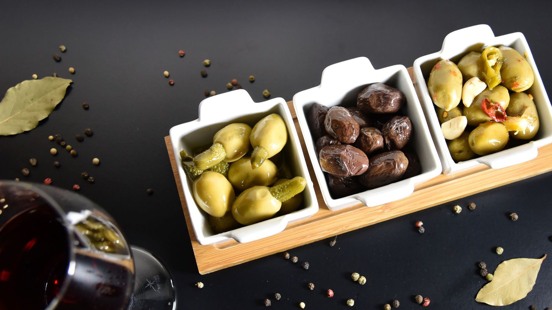 greek premium olives